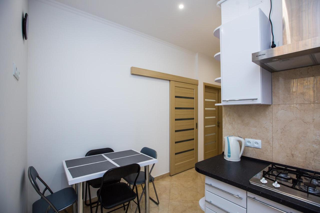 Avangard Kulisha 6B Apart Lviv Dış mekan fotoğraf
